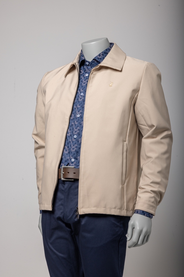 Blazers & Jackets